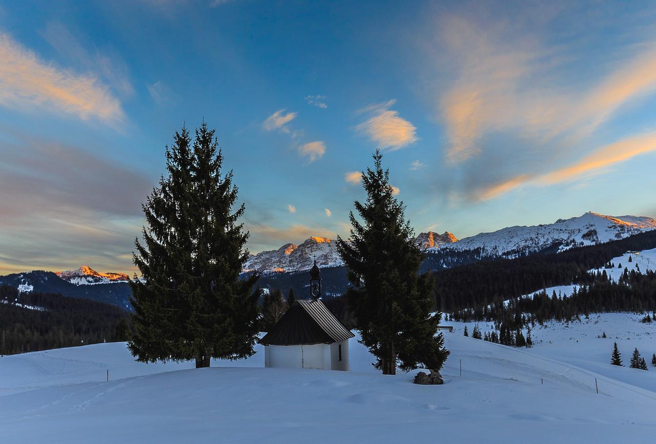 Mein Chalet ไรท์อิมวิงเคอ ภายนอก รูปภาพ